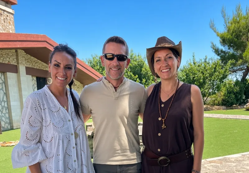 Eleonora, Nicolaos e Anna Carla